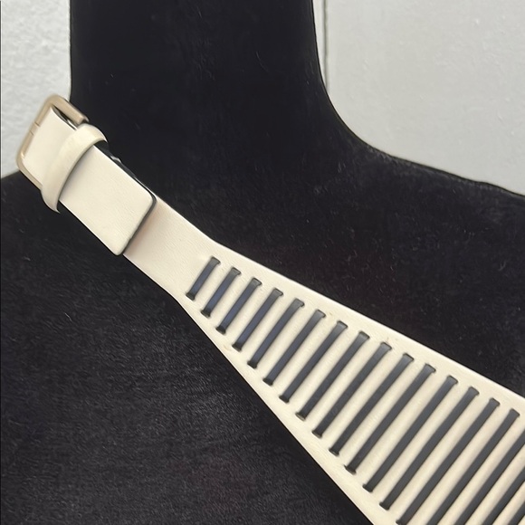 Calvin Klein Ivory Leather Belt with Black Lace Stripes and Gold Hardware - Picture 2 of 14
